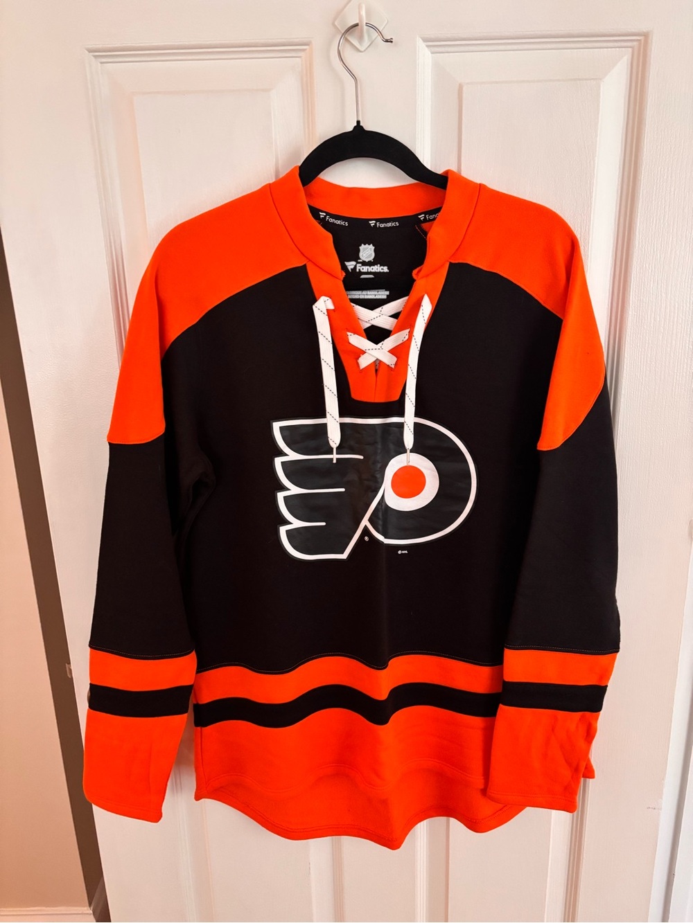 Fanatics Black and Orange Philadelphia Flyers V-Neck Lace-Up Sweater
